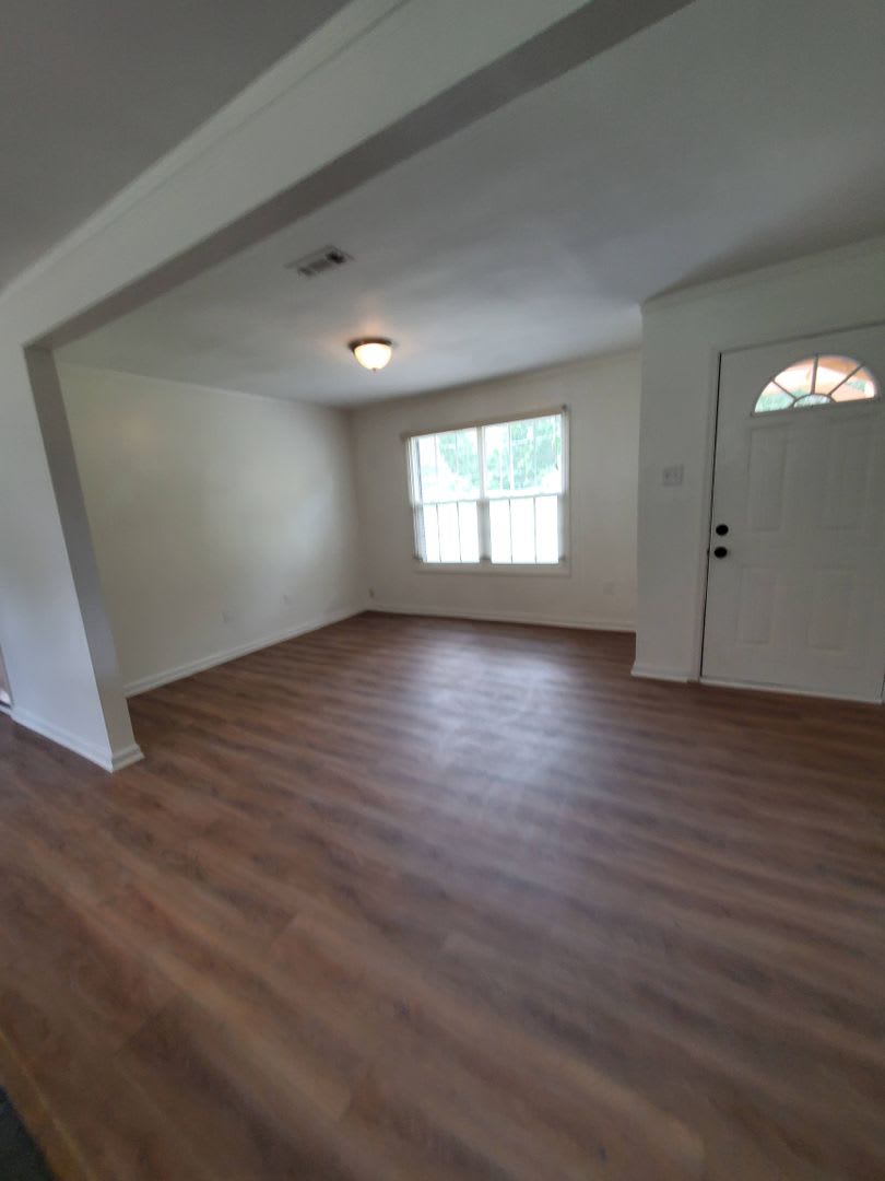 500 Move In Discount Spacious 4Br 2Ba Home With Brick Exterior Large Open Living Area And Pet Friendly In Valdosta Ga – photo 4