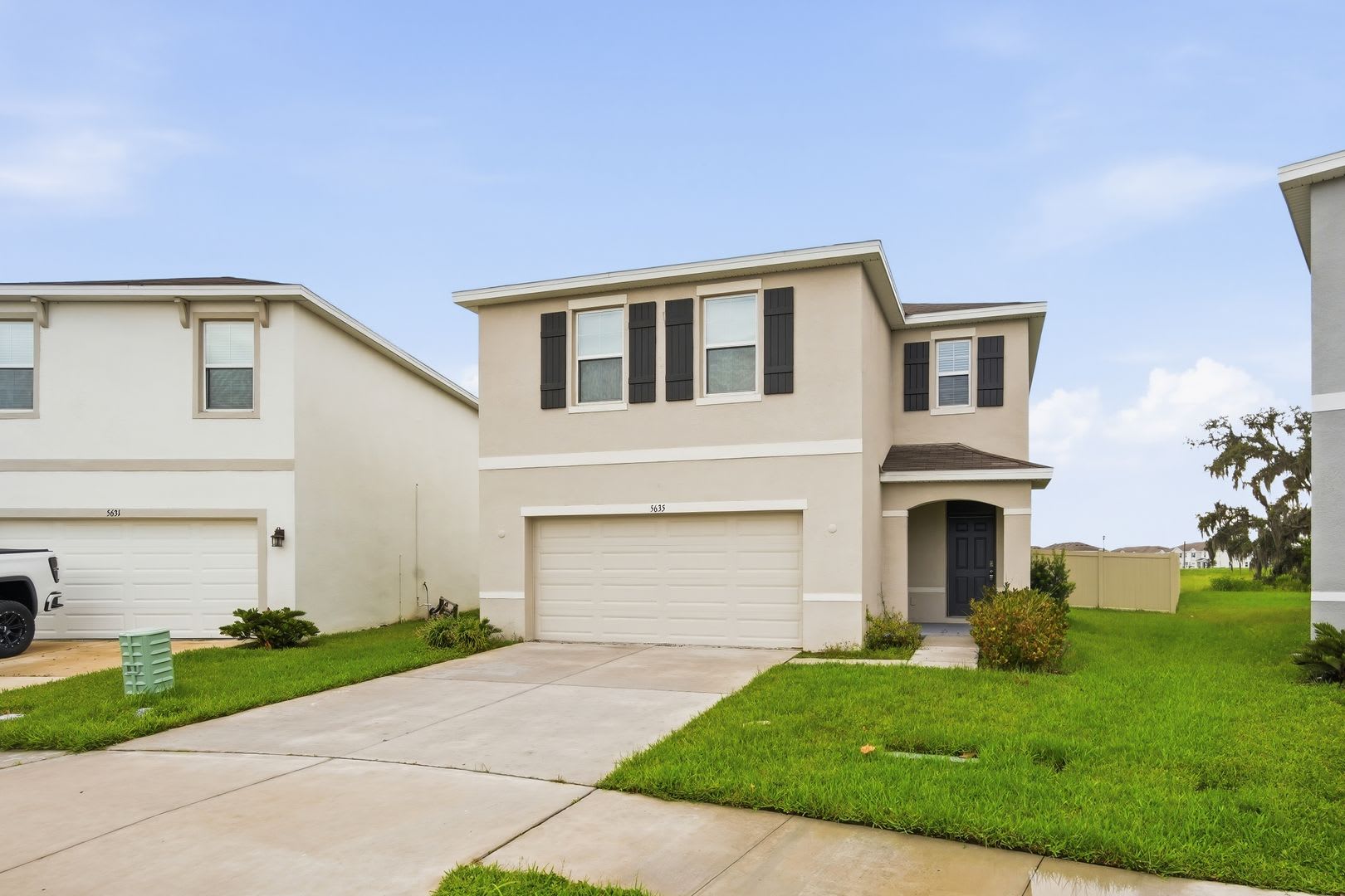 Freshly Updated 4-Bedroom Home in Avalon Park West – Move-In Ready! – photo 2