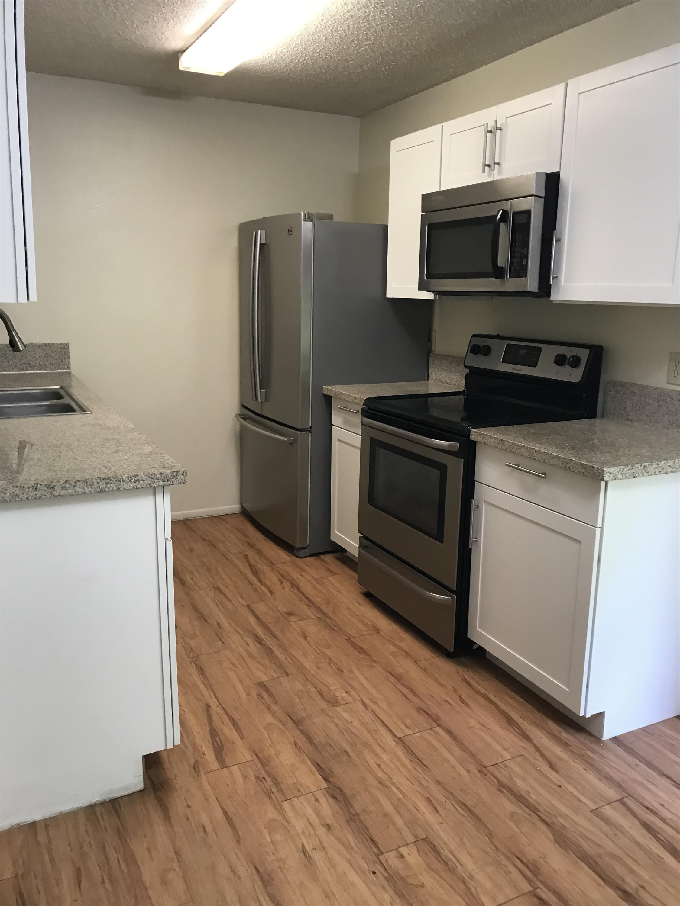 603 BracewoodD – photo 2
