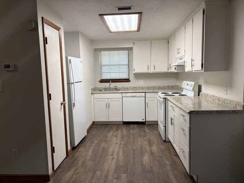 3740 Donovan Drive Apt B 1 – photo 5