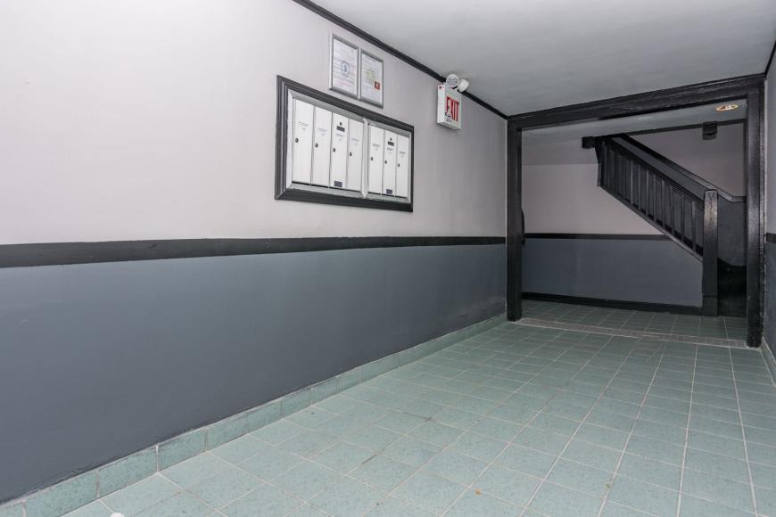 1119 East 81st St – photo 4