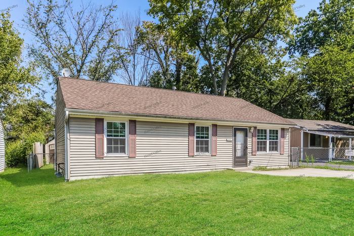 2342 Washington Avenue – photo 4