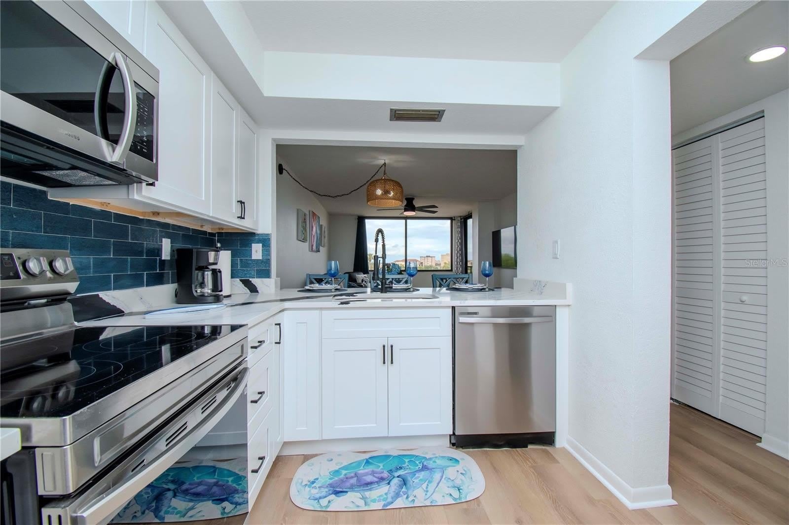 6361 BAHIA DEL MAR Boulevard – photo 4