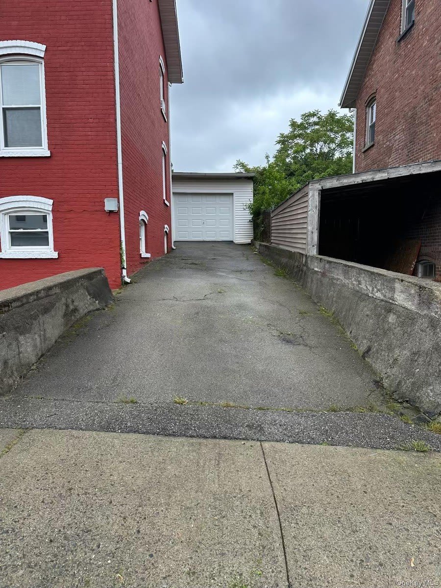 28 Davis Street – photo 4
