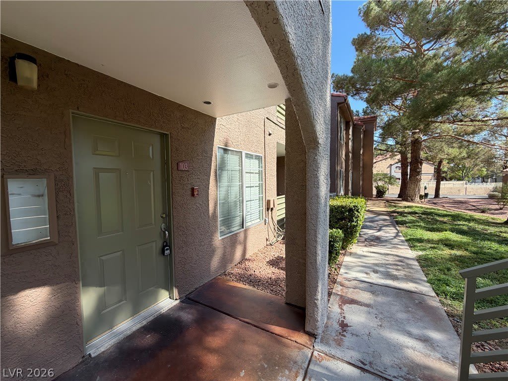 2130 Sealion Drive – photo 3