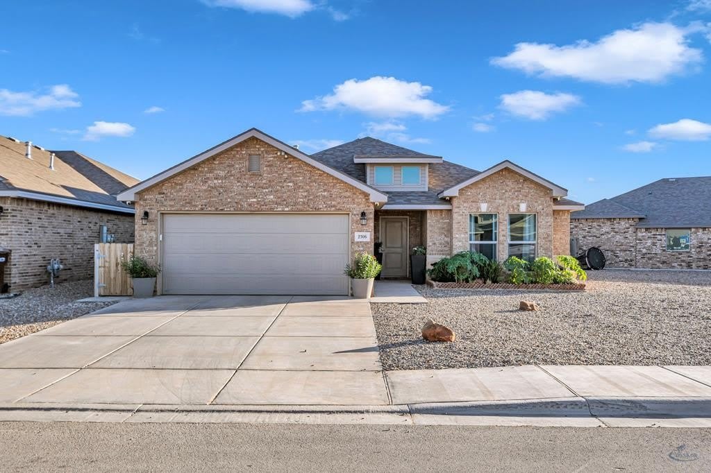 2306 Husk St – photo 1