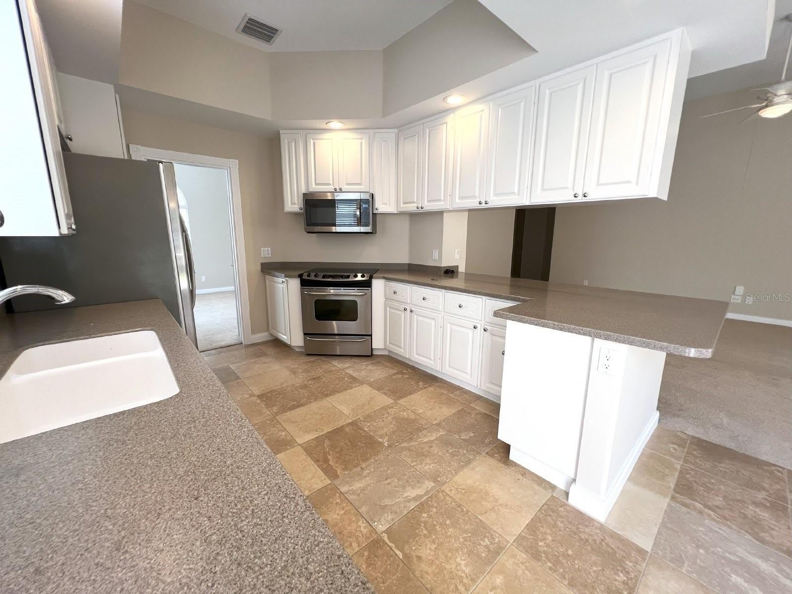 5746 BENEVENTO DR – photo 3