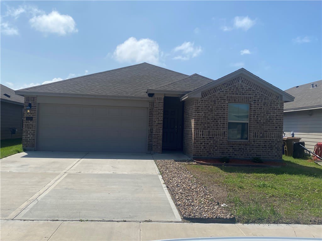 2329 Sky Crest Drive – photo 1