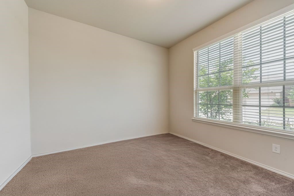 3403 Western Trail – photo 4