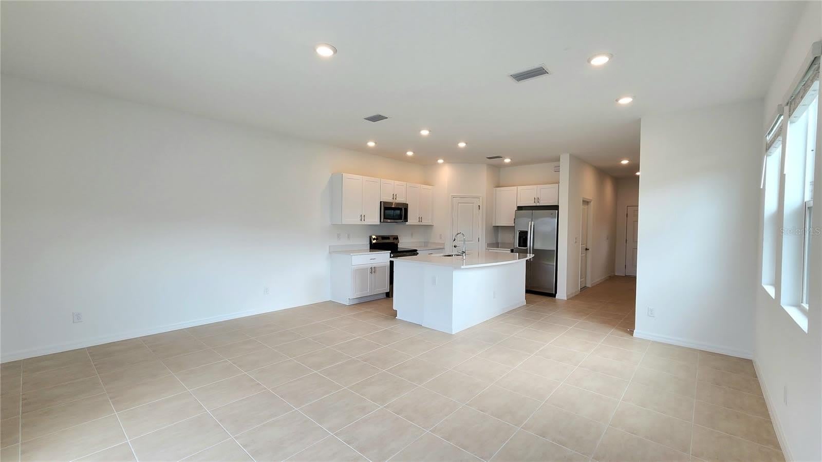 16656 BERGAMO Place – photo 2