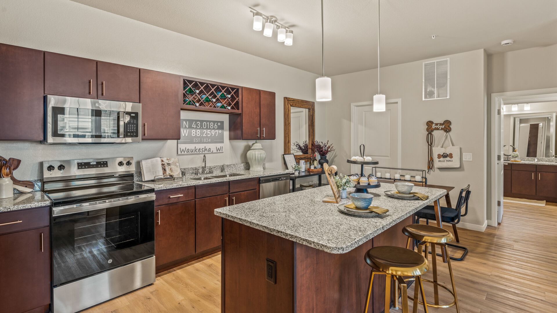 3 Bedroom 1 5 Bathroom Townhome For Rent Waukesha Wi – photo 3
