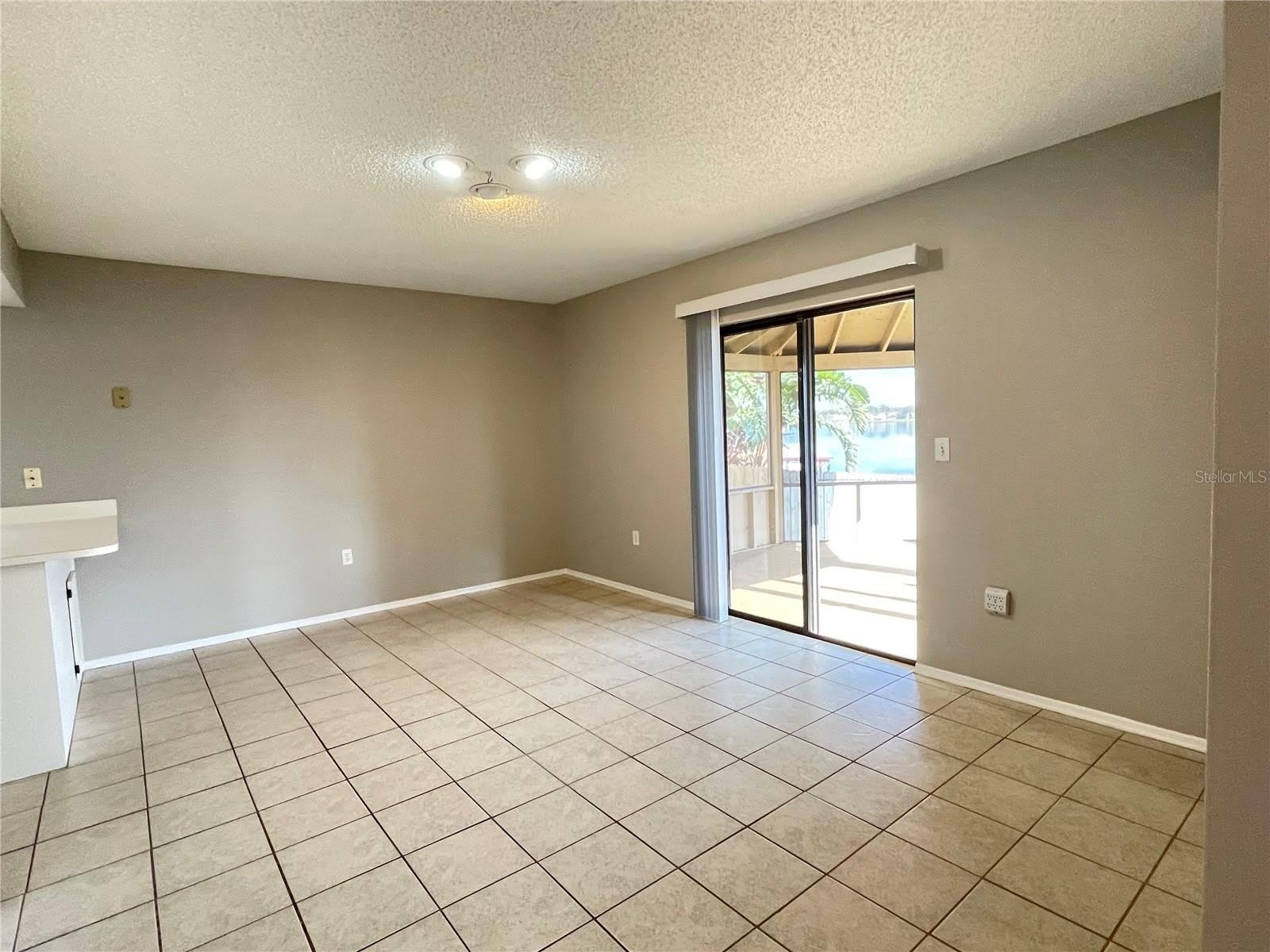 687 Lake Dexter Circle – photo 5