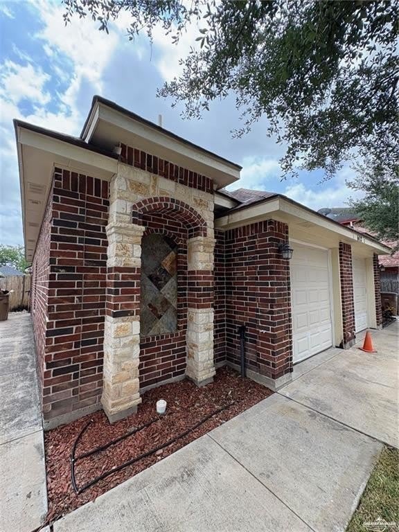 612 Jade Street – photo 2