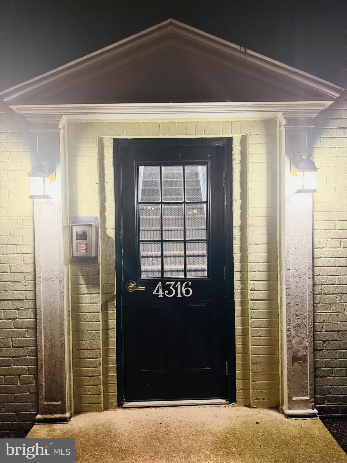 4316 N PERSHING Drive – photo 2