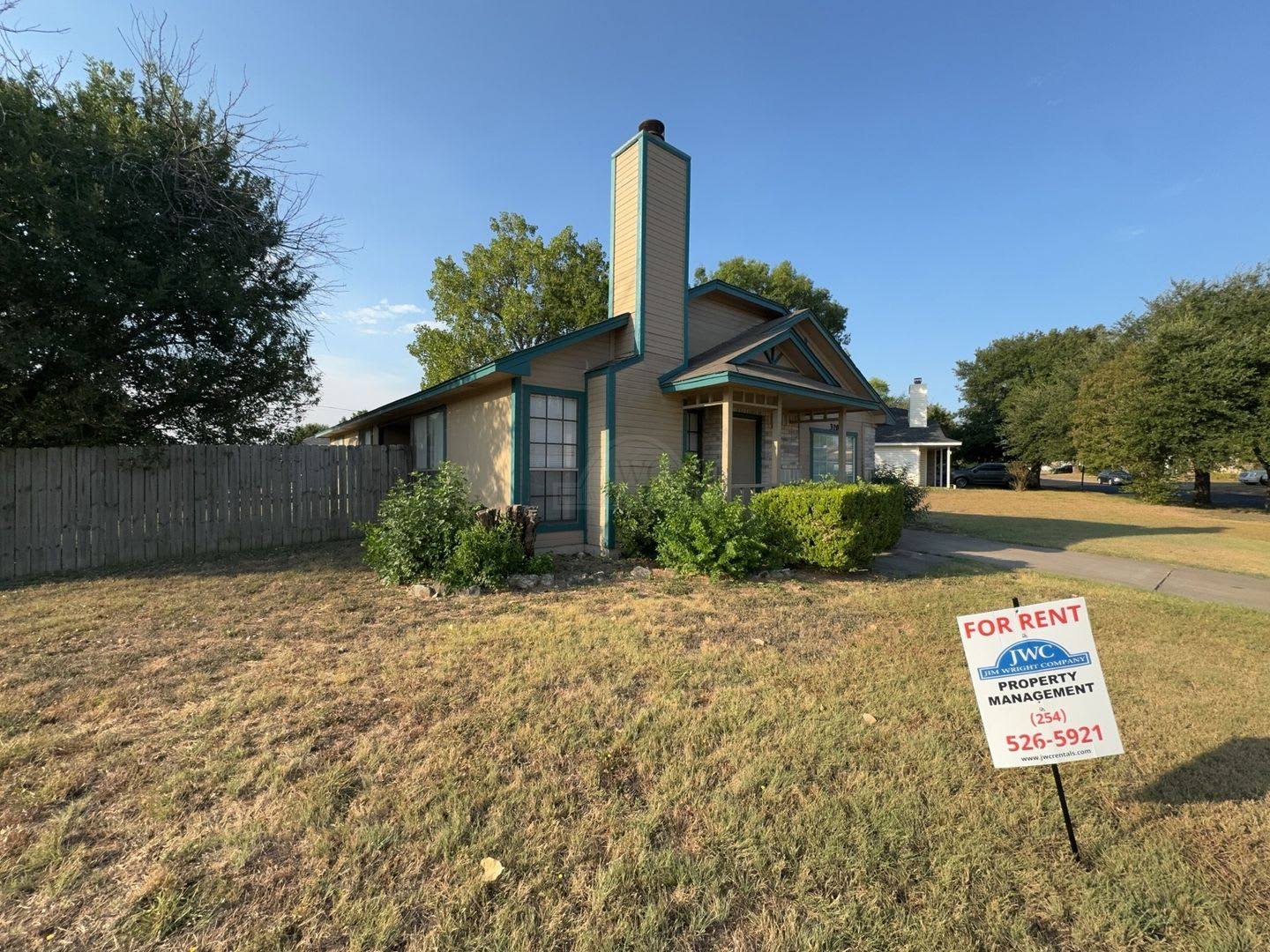 3202 Honeysuckle, Killeen – photo 2