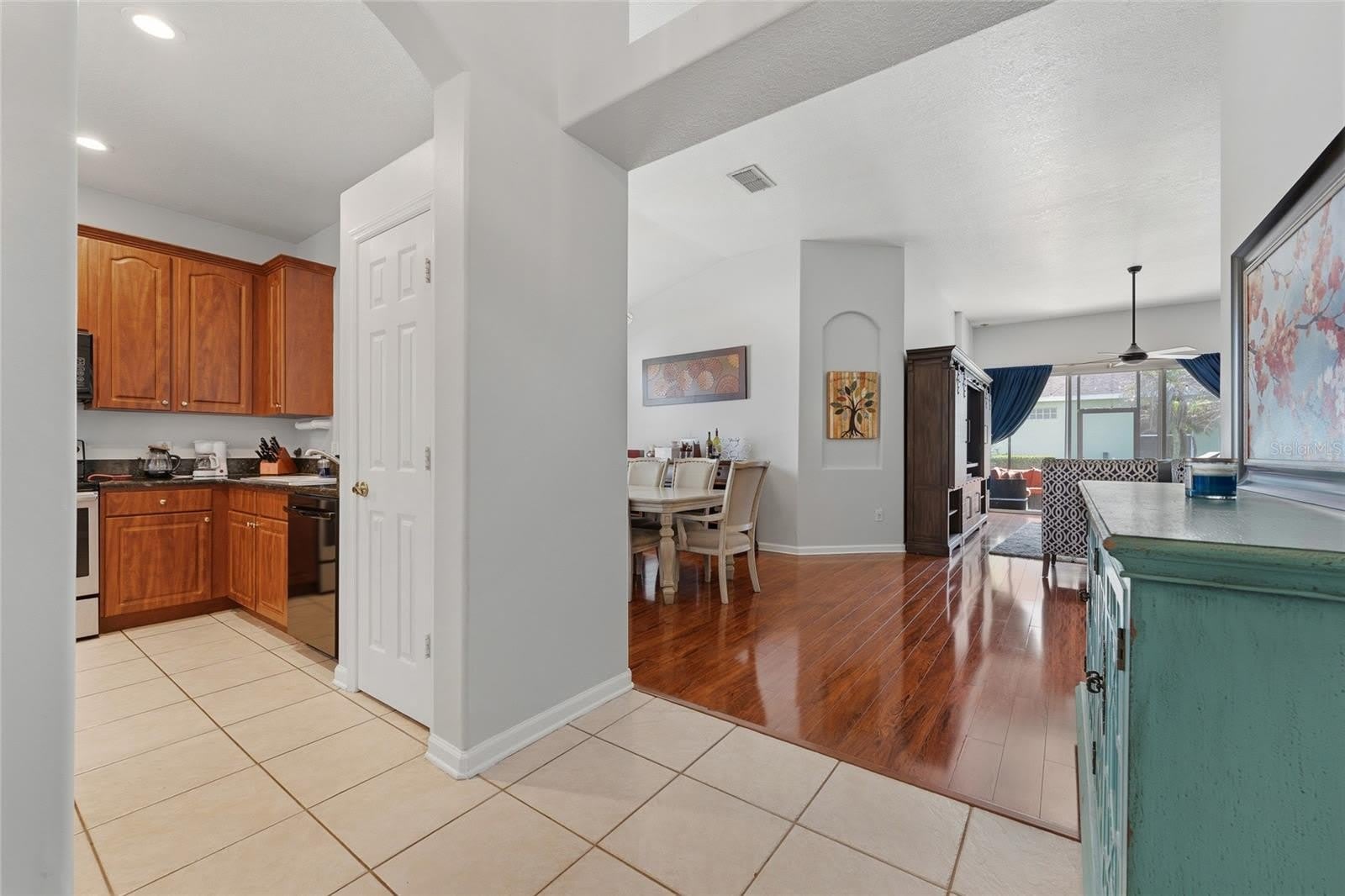 3180 Stonehurst Circle – photo 3