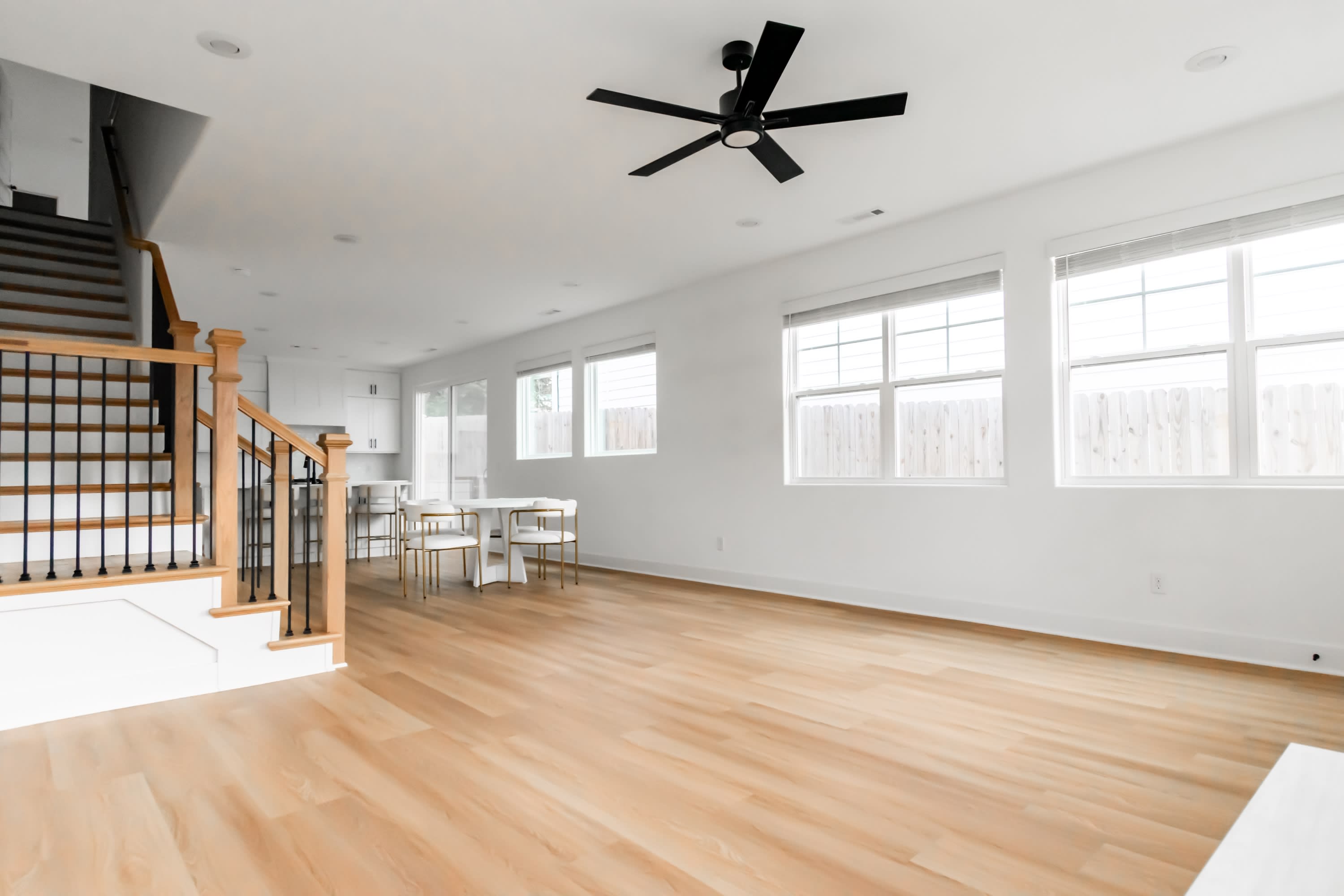 1599 Brooks Avenue – photo 4