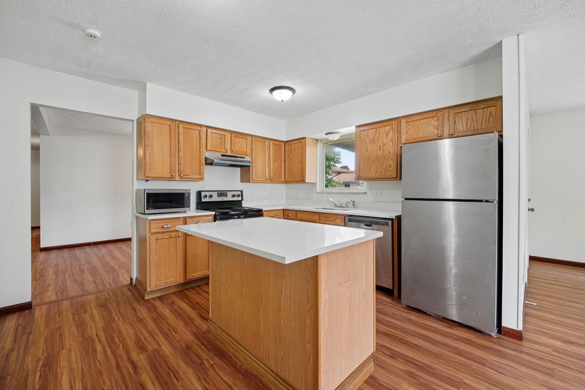 1806 Balsamridge Road – photo 4