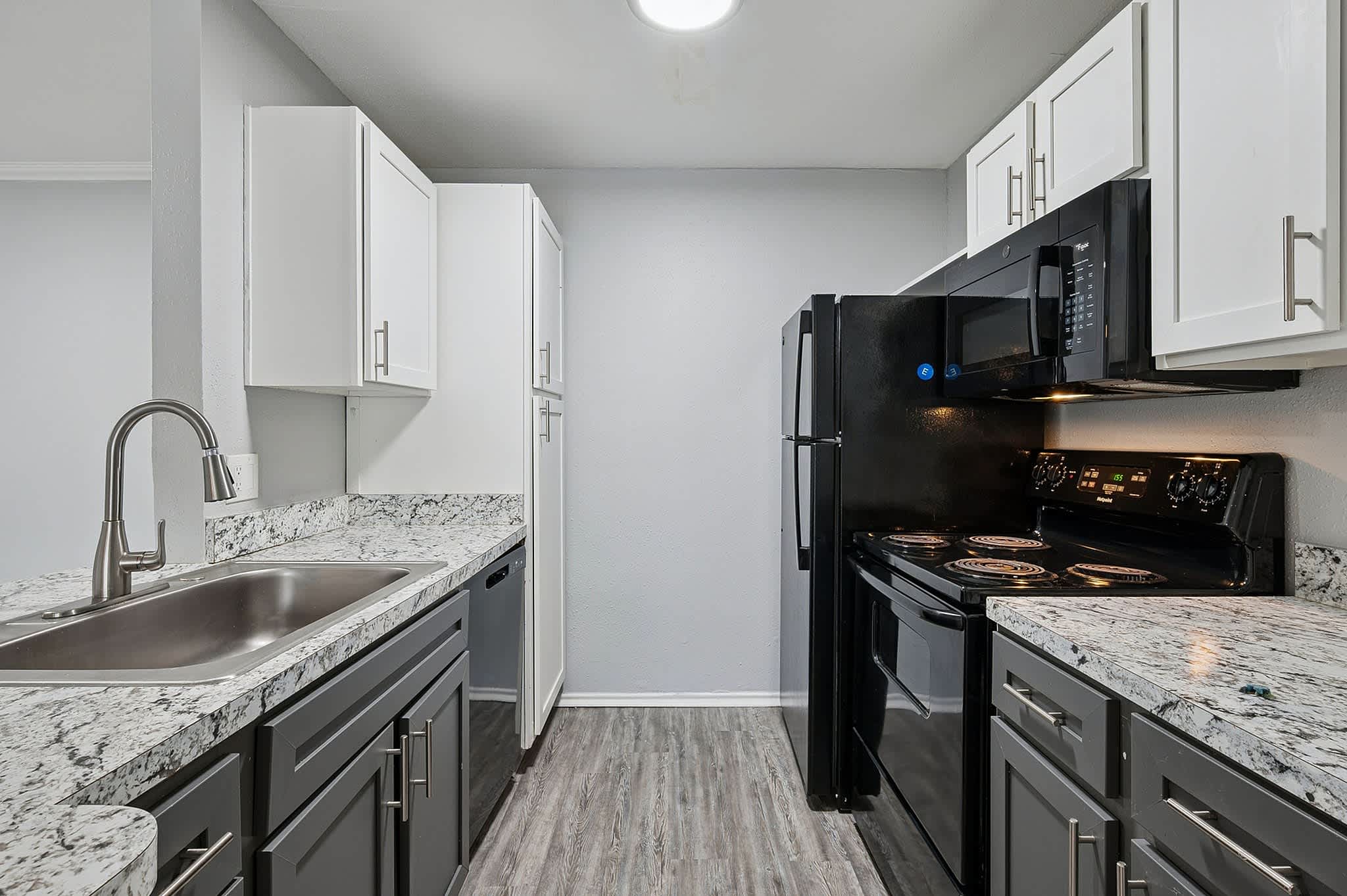 Remington Place Apartment Homes – photo 3