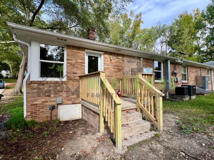 3304 Margrave Road – photo 5