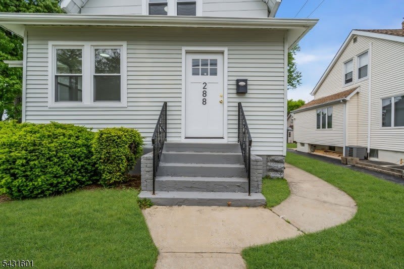 288 Harrison St – photo 4