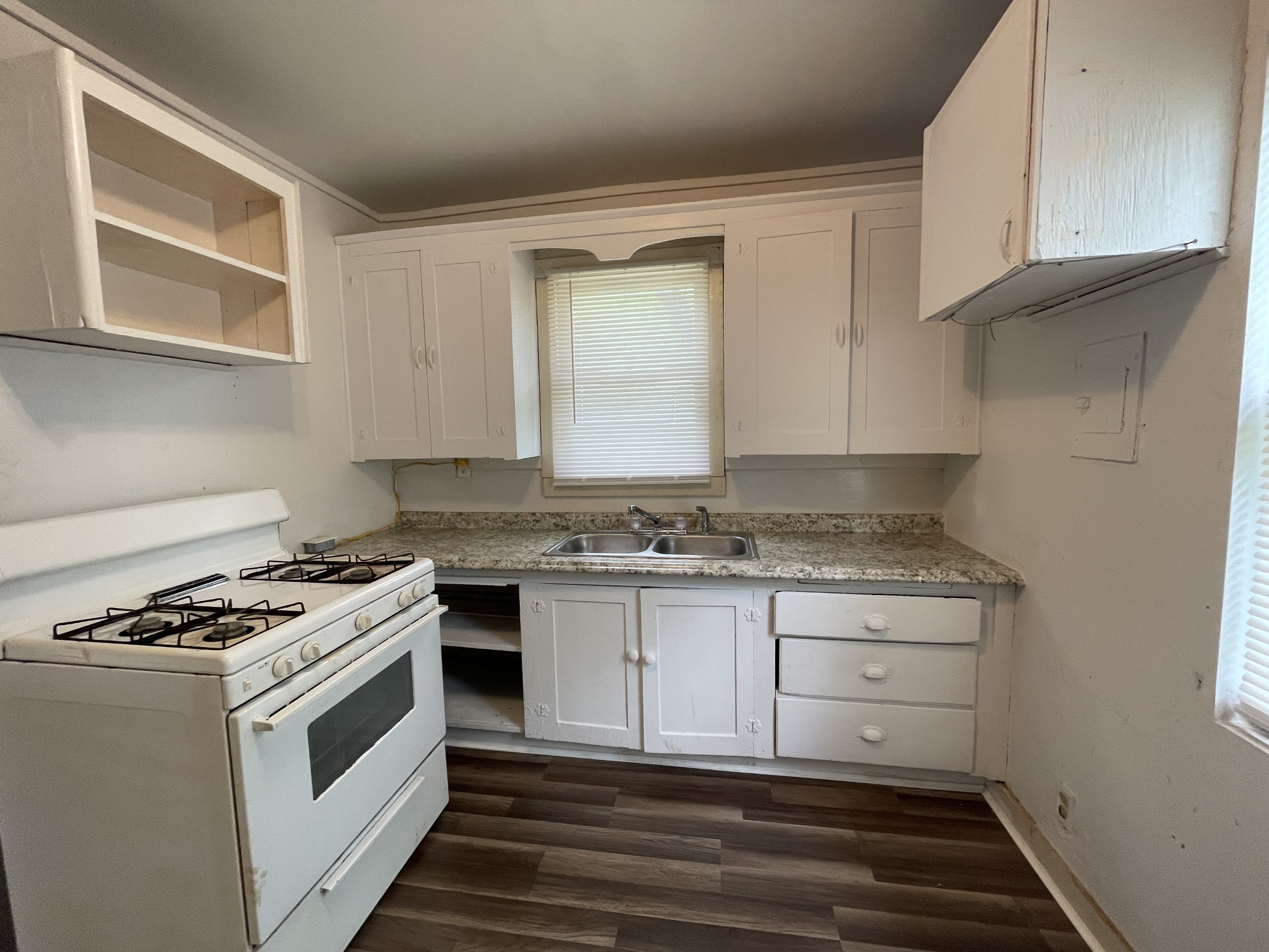 914 East Tahlequah Avenue – photo 4