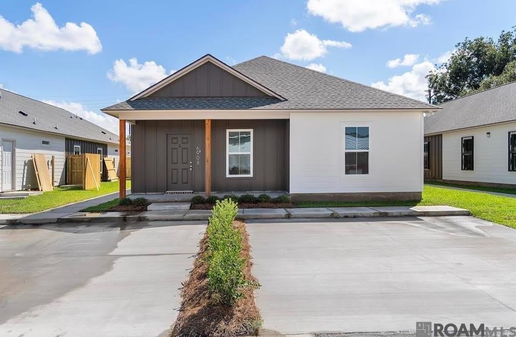 6908 Goya Ave – photo 1