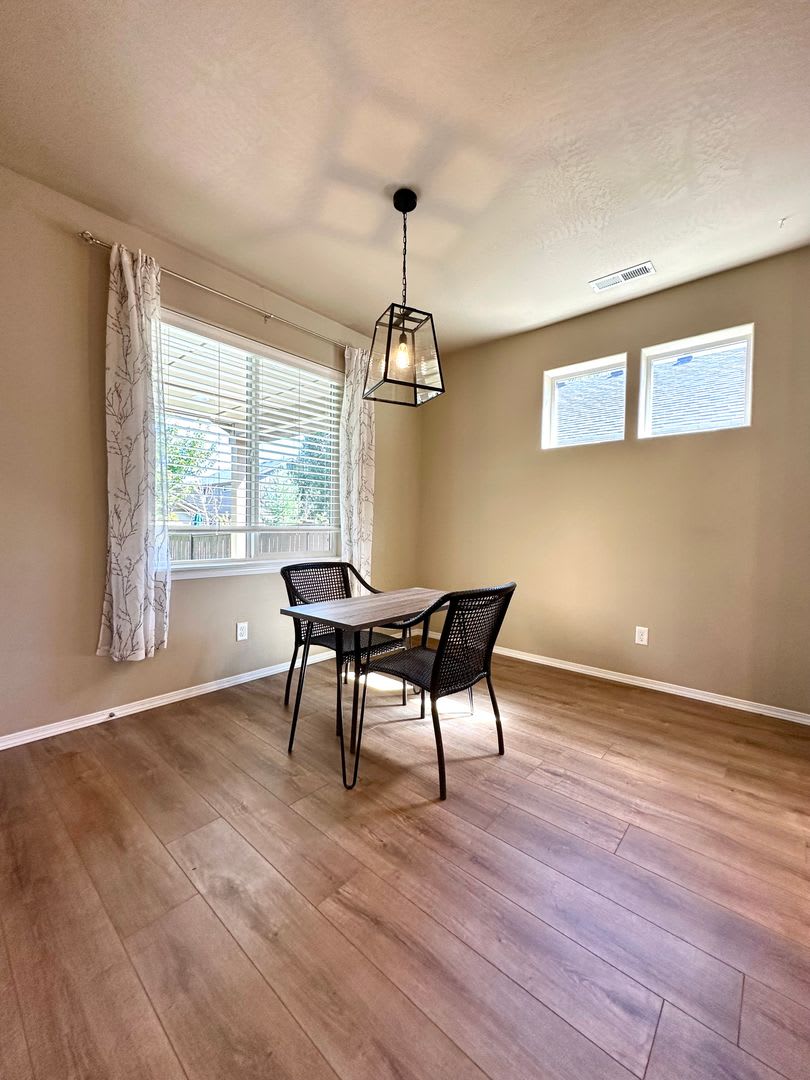 Beautiful Home in SW Bend! 61158 SW Teton Lane – photo 5