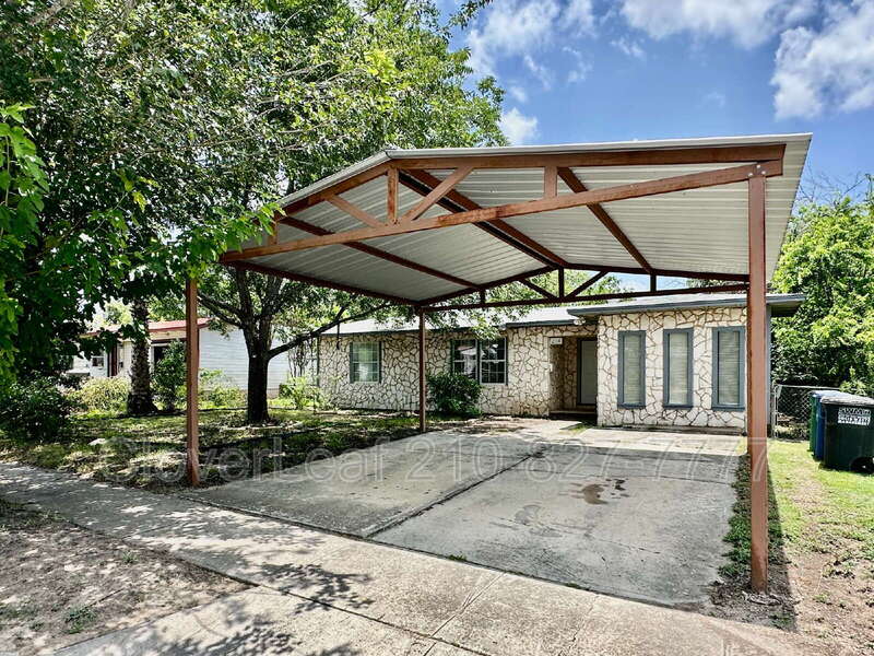 214 Basswood Dr – photo 2