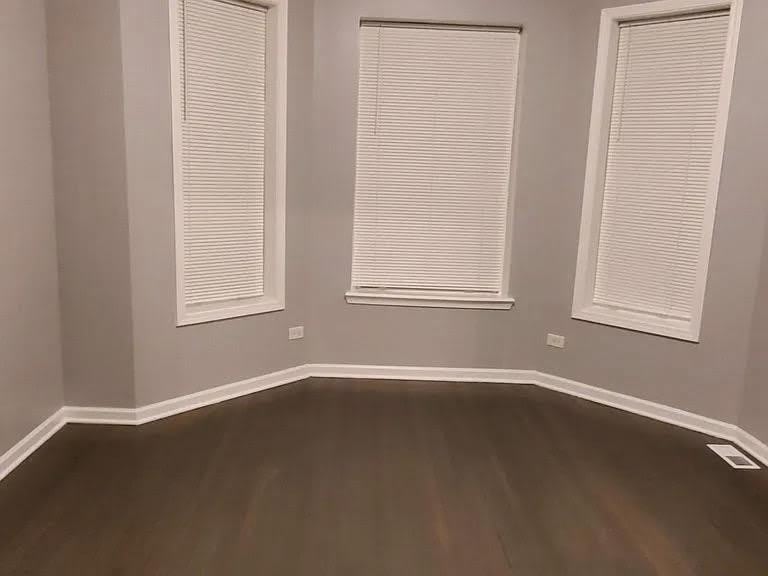 7212 S St Lawrence Avenue – photo 2