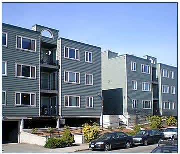 University Court Apartments – photo 3