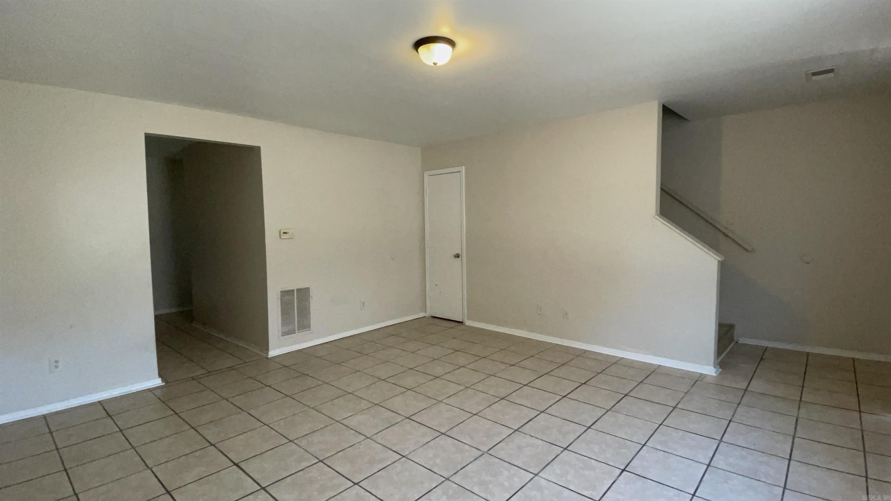 304 Helen Street – photo 4
