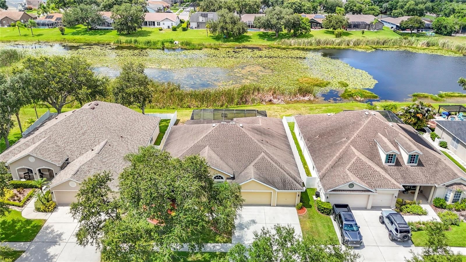 8511 NORTHTON GROVES Boulevard – photo 2