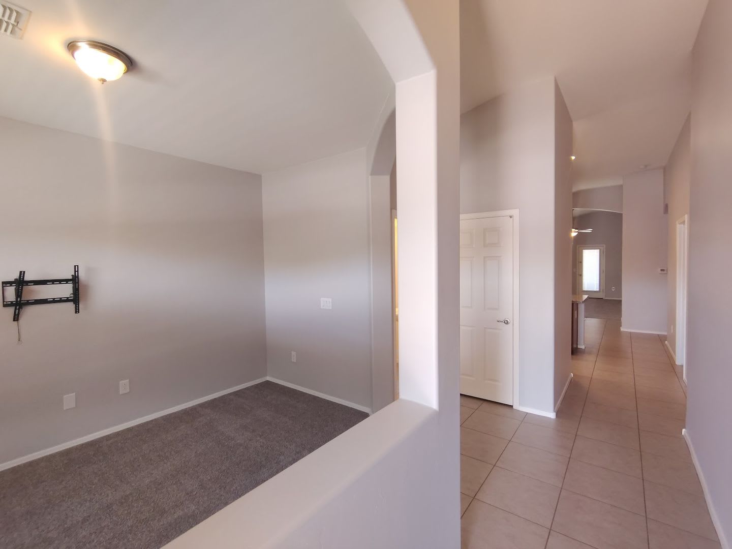 8990 W. Cloudwood Drive (85653) – photo 3