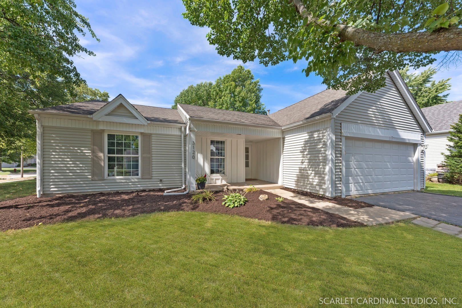 3120 Gresham Lane W – photo 2