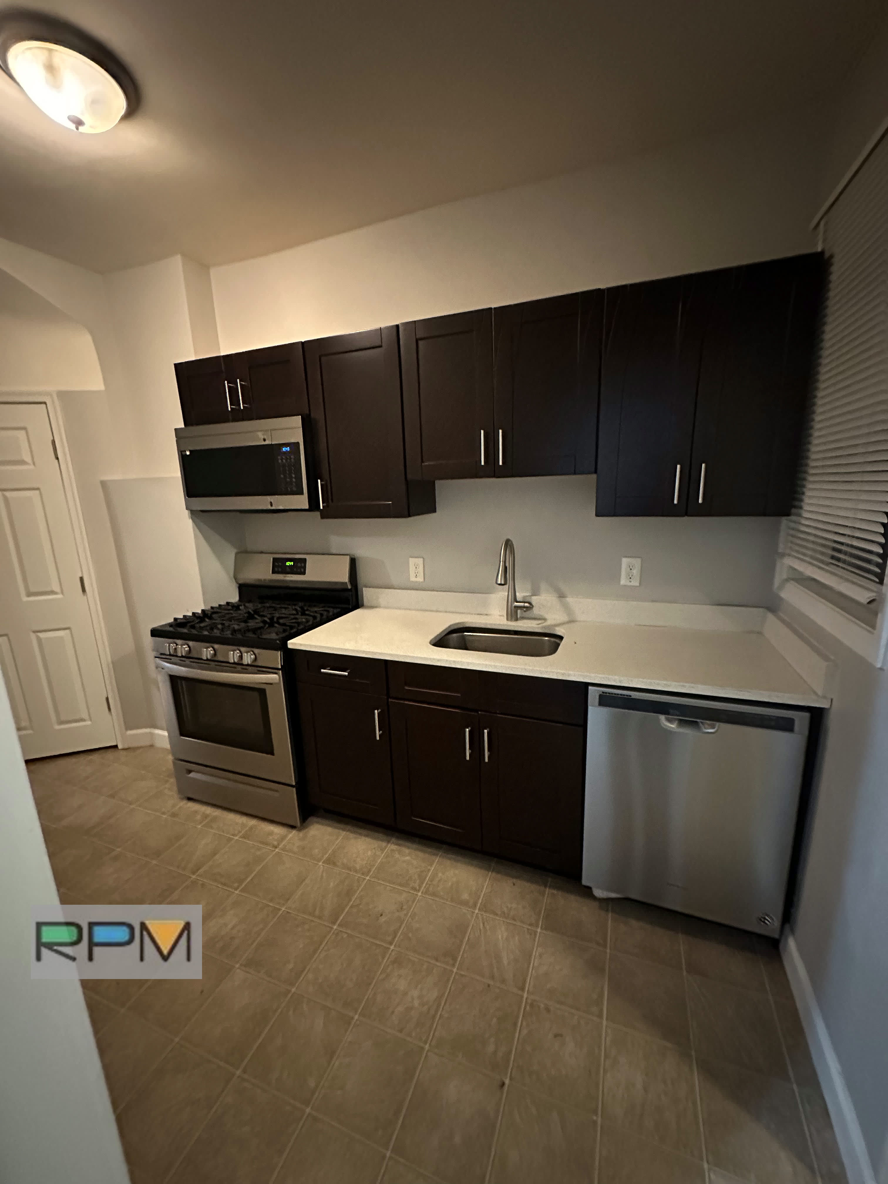 3909 Ridgewood Ave – photo 3