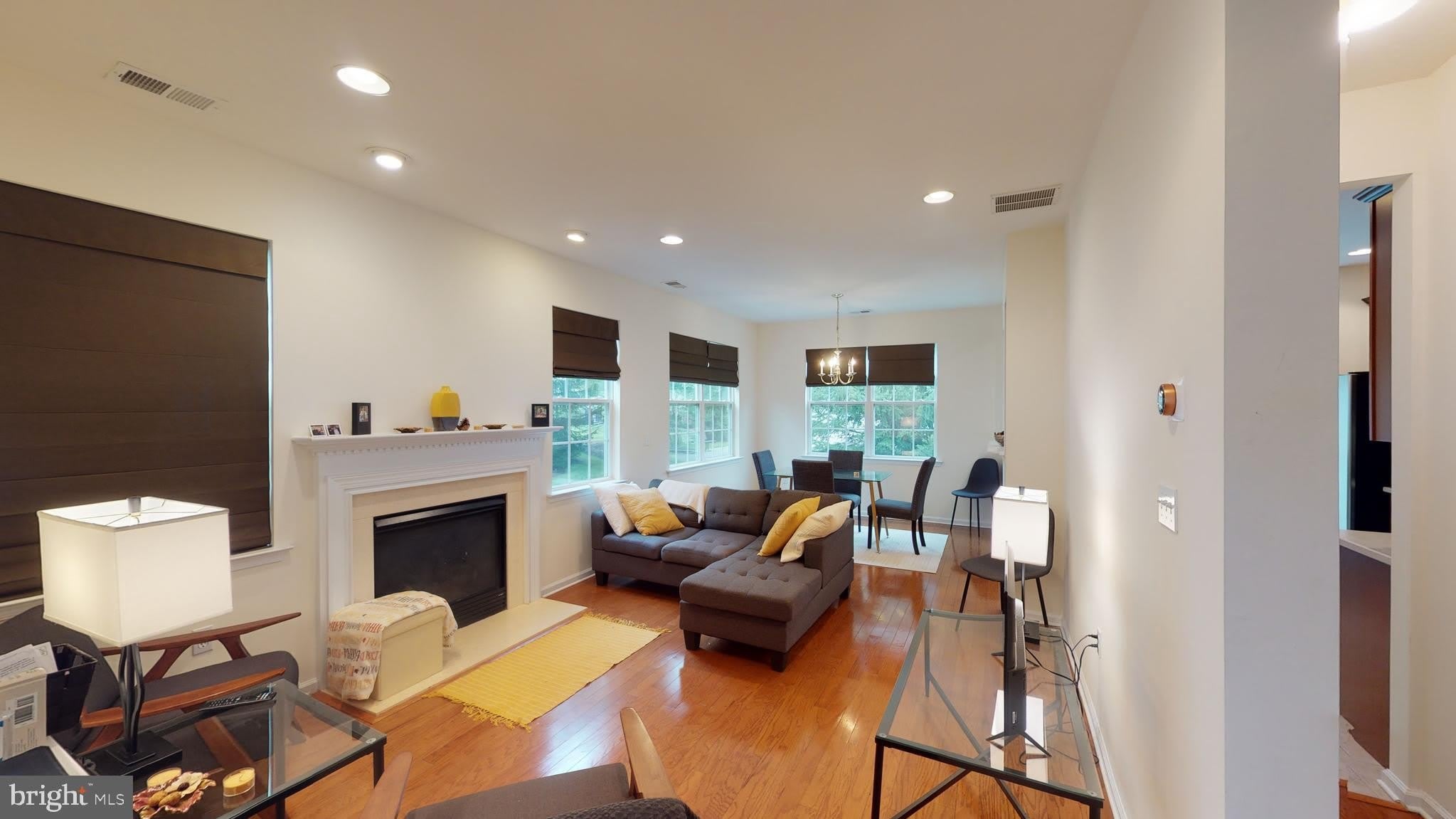 206 CONCORD Place – photo 4