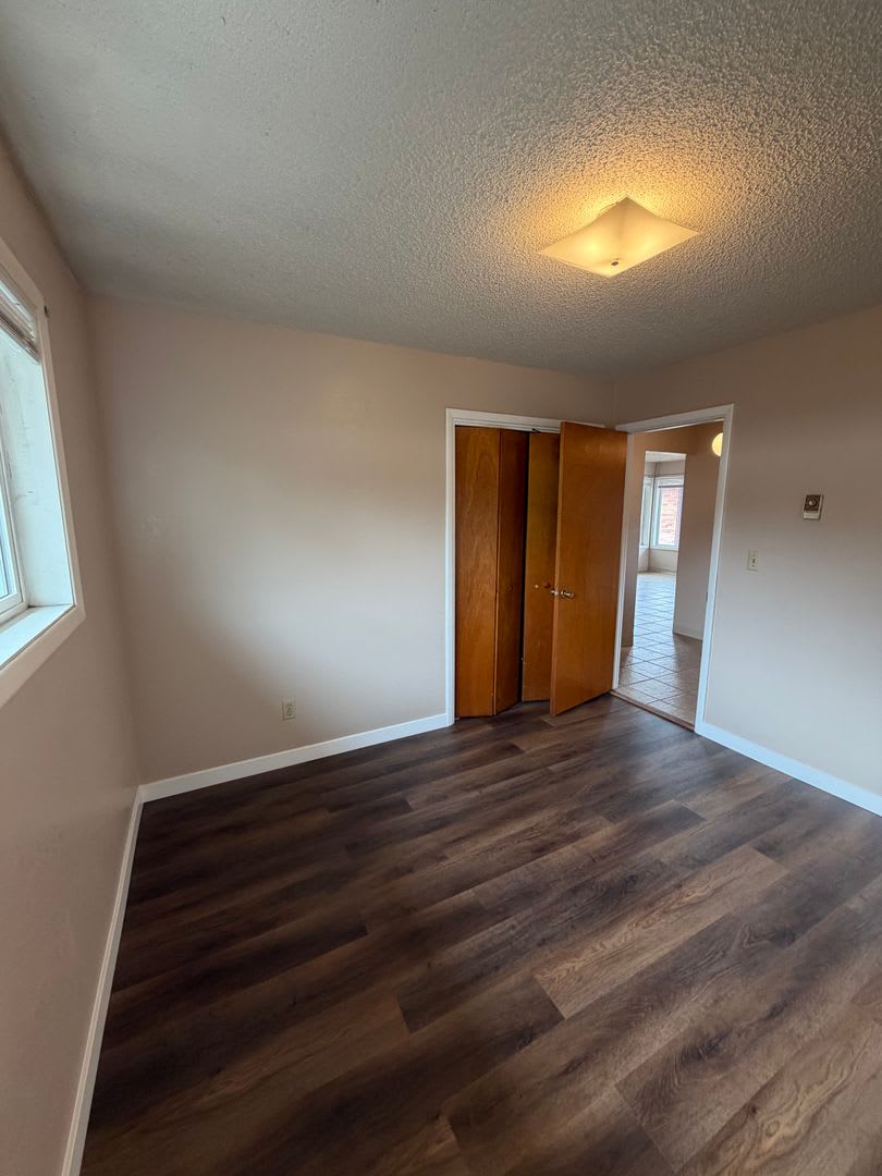 2 Bedroom, 1 Bath Duplex – $1095/Month – photo 4