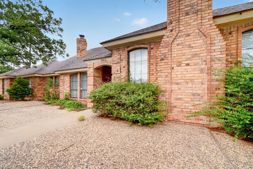 3202 Tealwood Place – photo 3