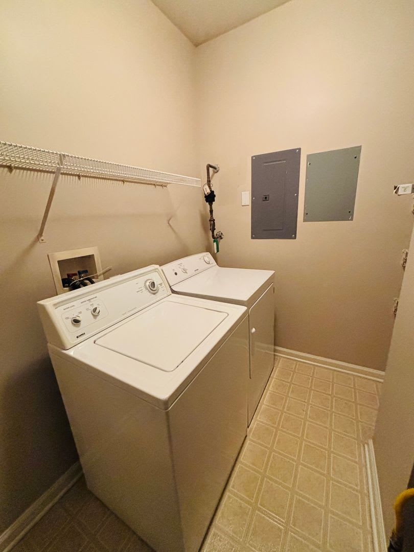 1 Bedroom 1 Bath Condo – photo 3