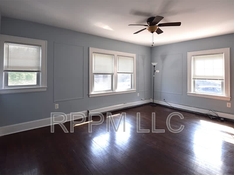 488 Heywood Avenue – photo 4
