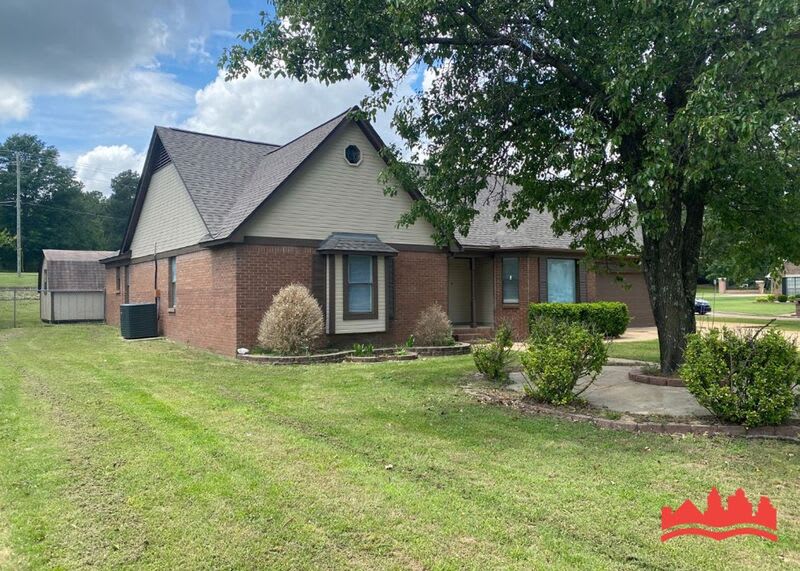 7211 Grove Park Rd – photo 2