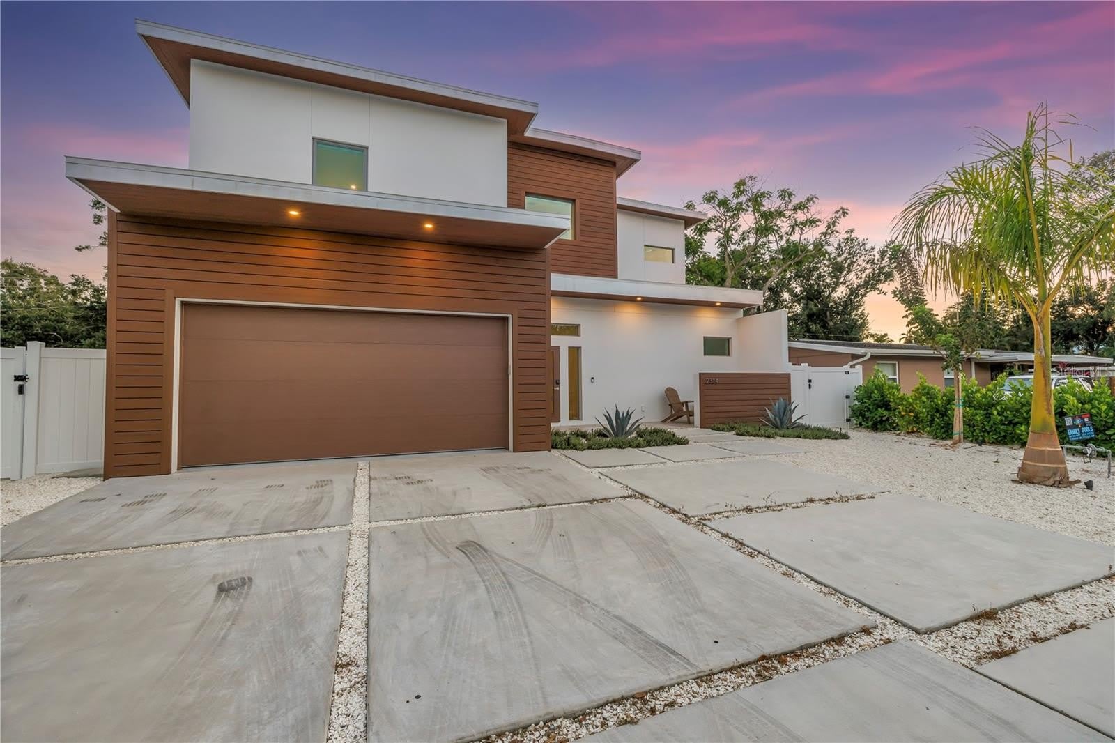 2314 FLOYD Street – photo 2