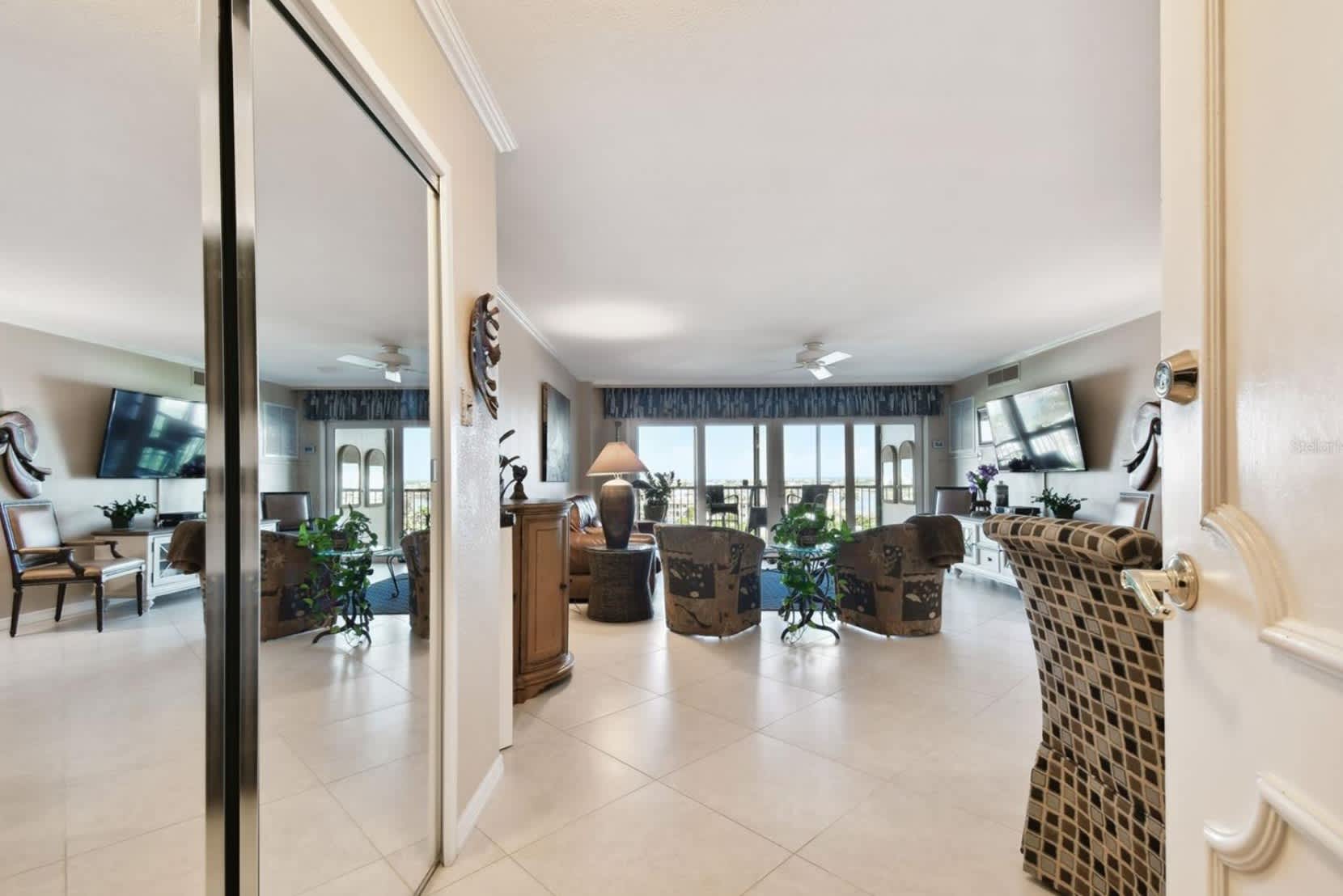 10355 Paradise Boulevard – photo 2