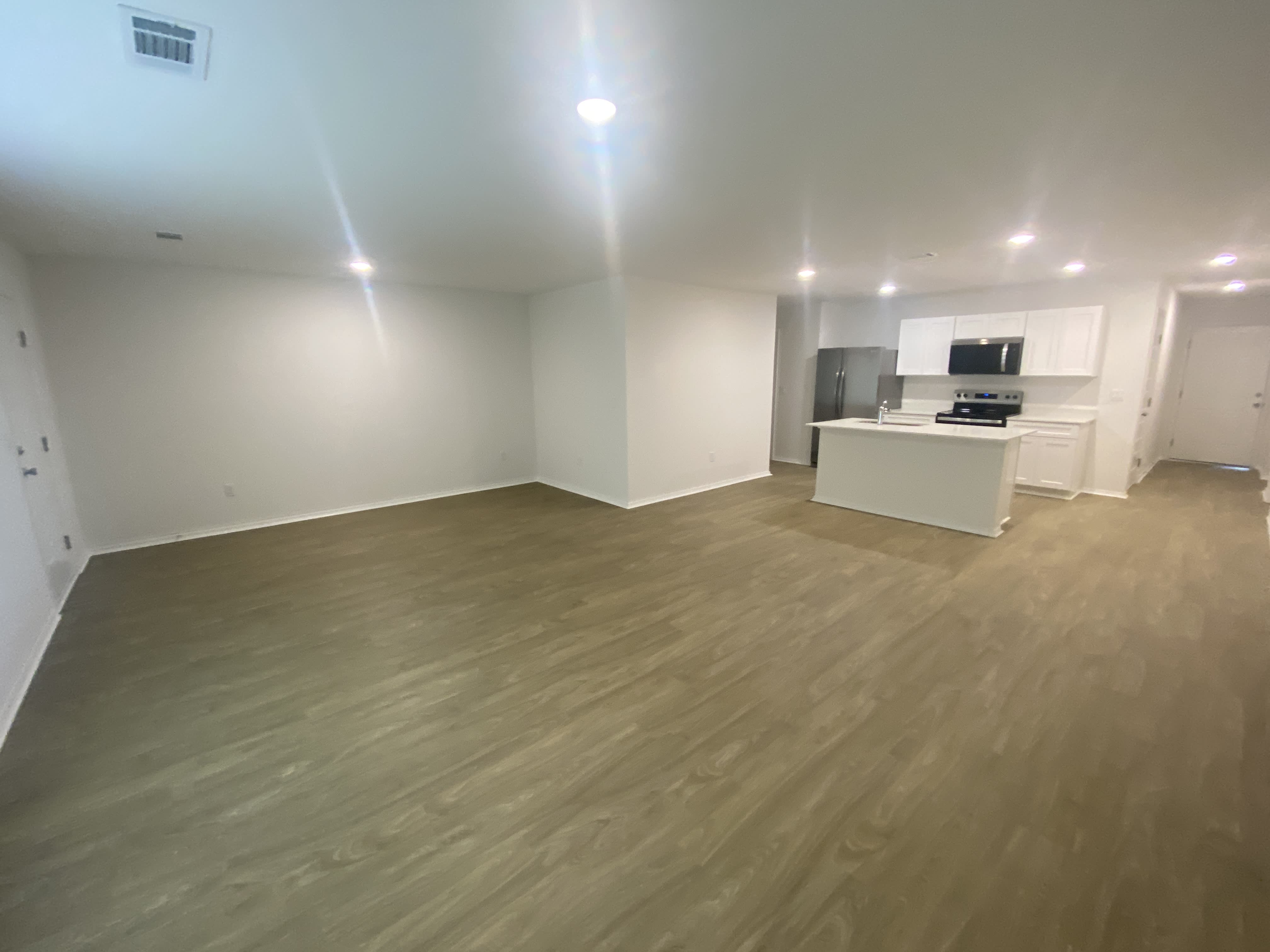 103 E Fredonia Ct – photo 5