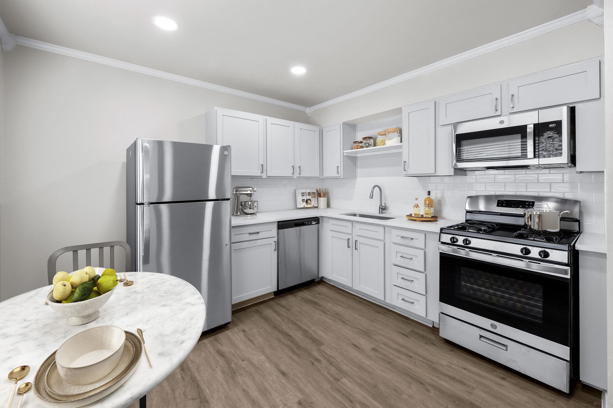 Sunset Heights – photo 4
