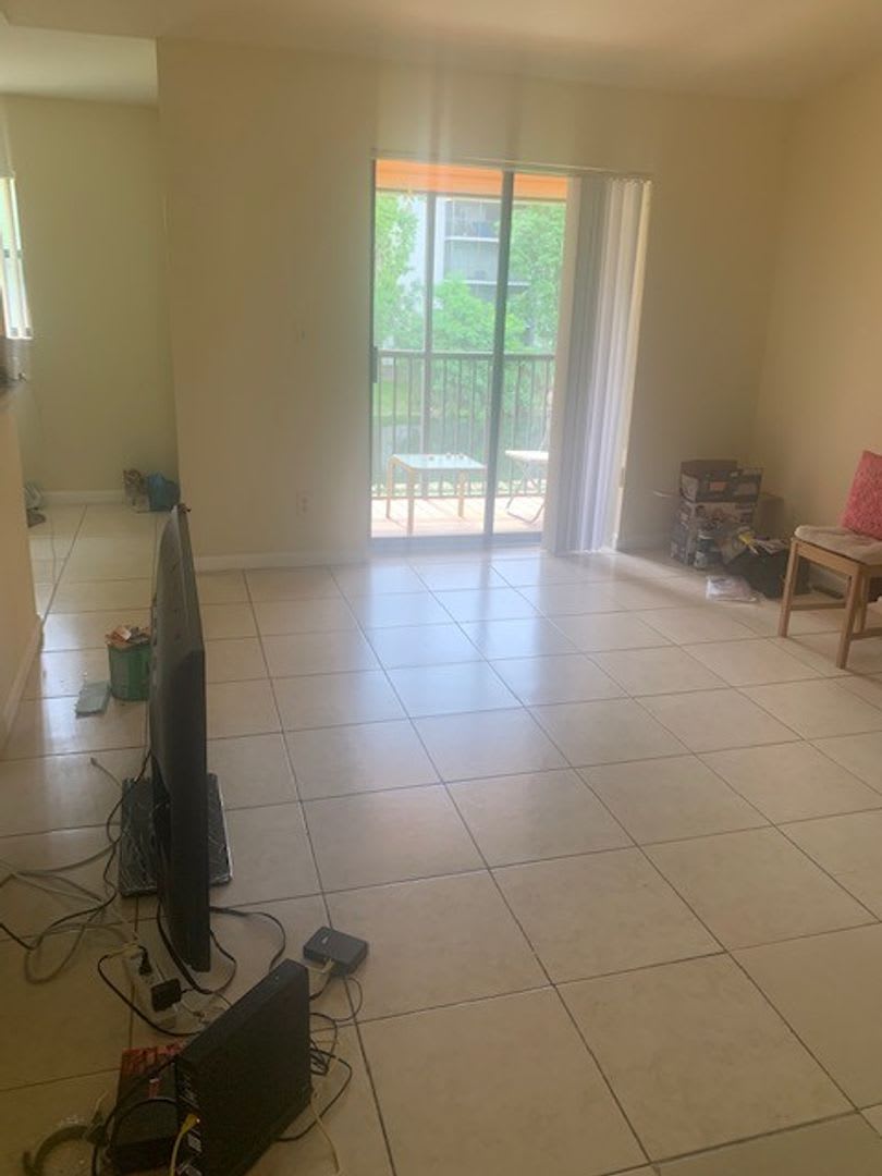 1 Bedroom in a Beautiful Neighborhood in Sunrise, FL – photo 4