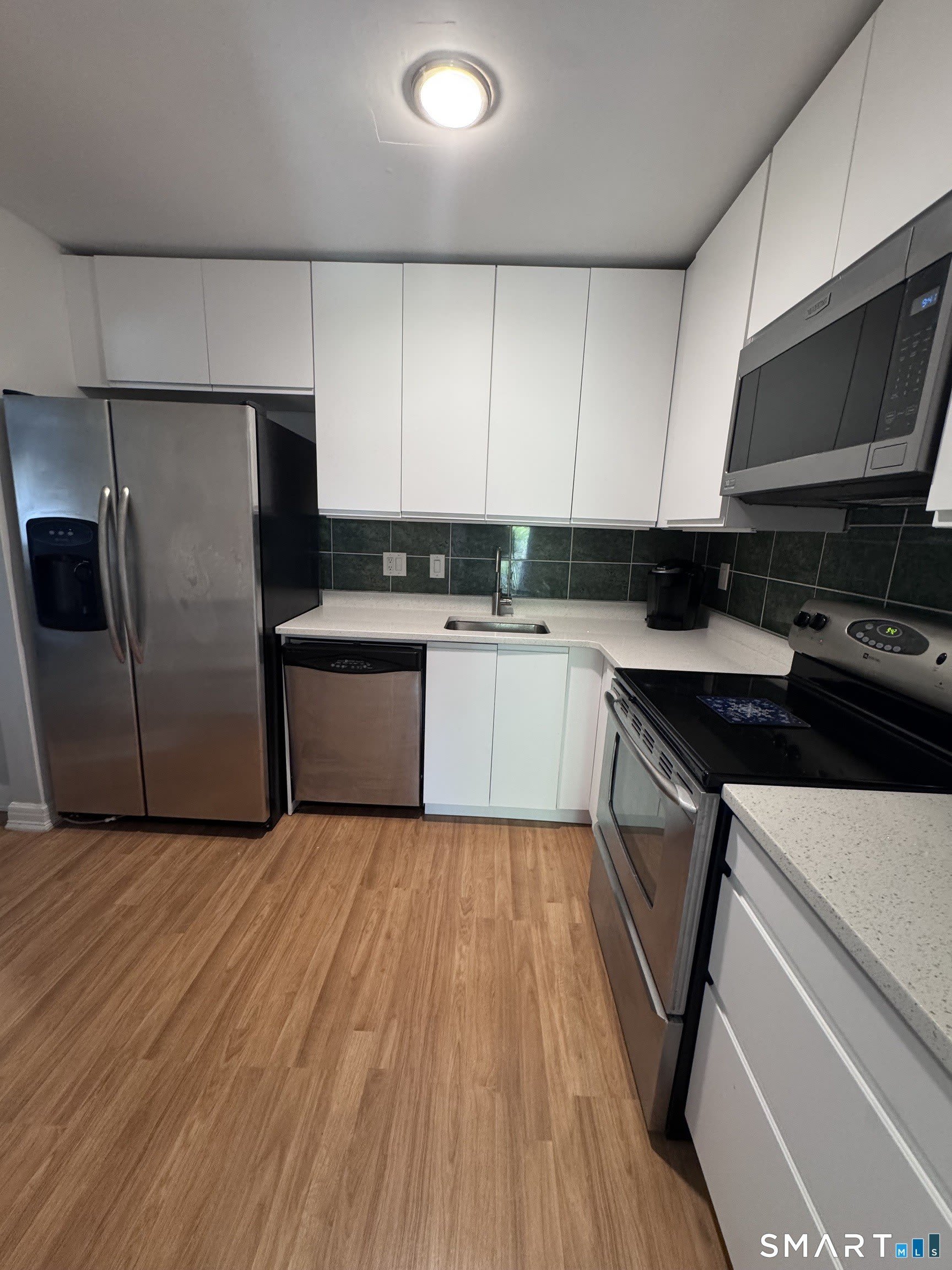 135 Courtland Avenue – photo 3