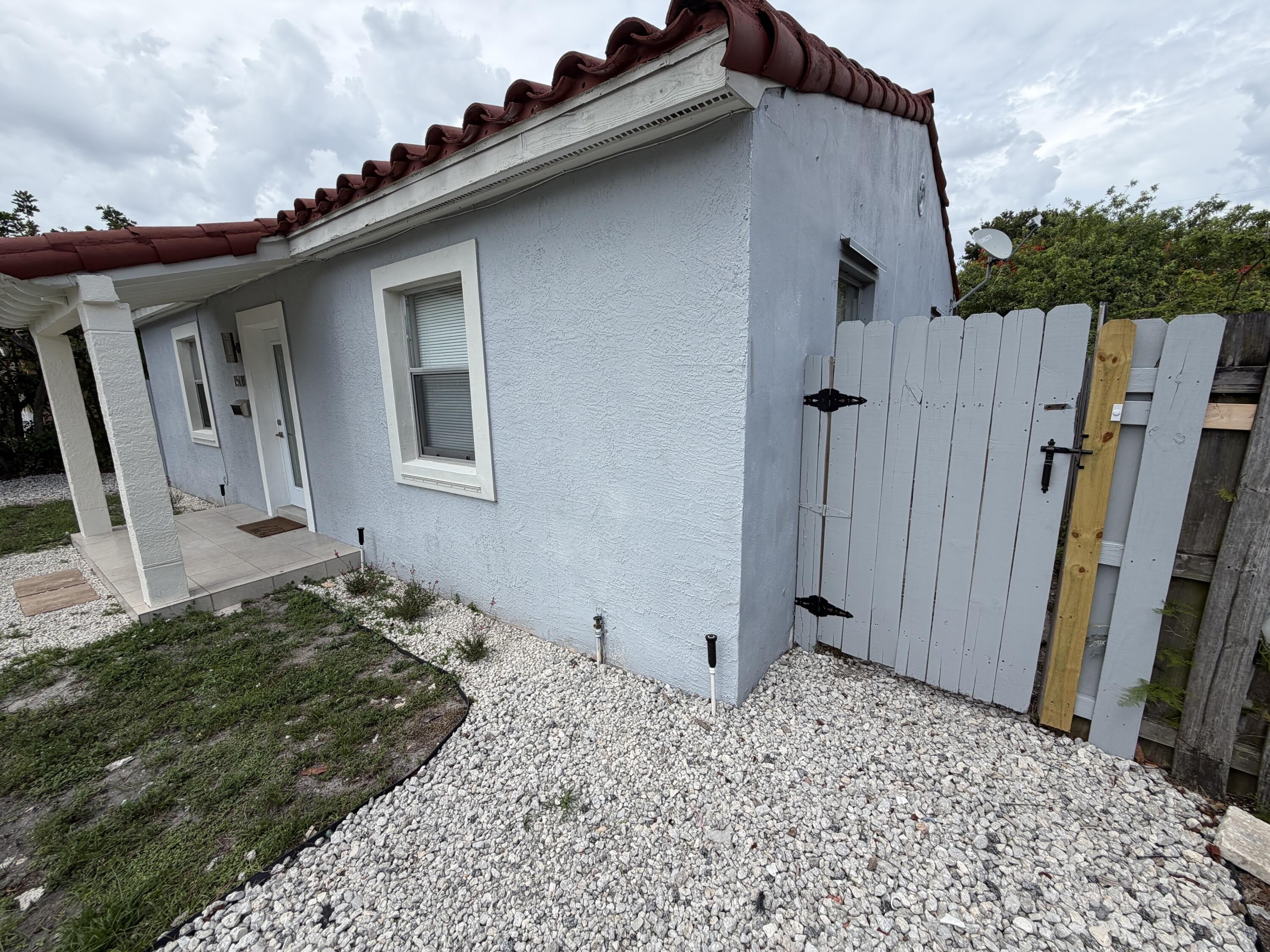 1508 NW 1st Avenue – photo 2