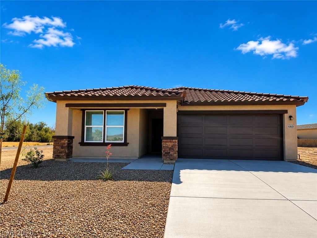 660 E Huyana Wind Drive – photo 1